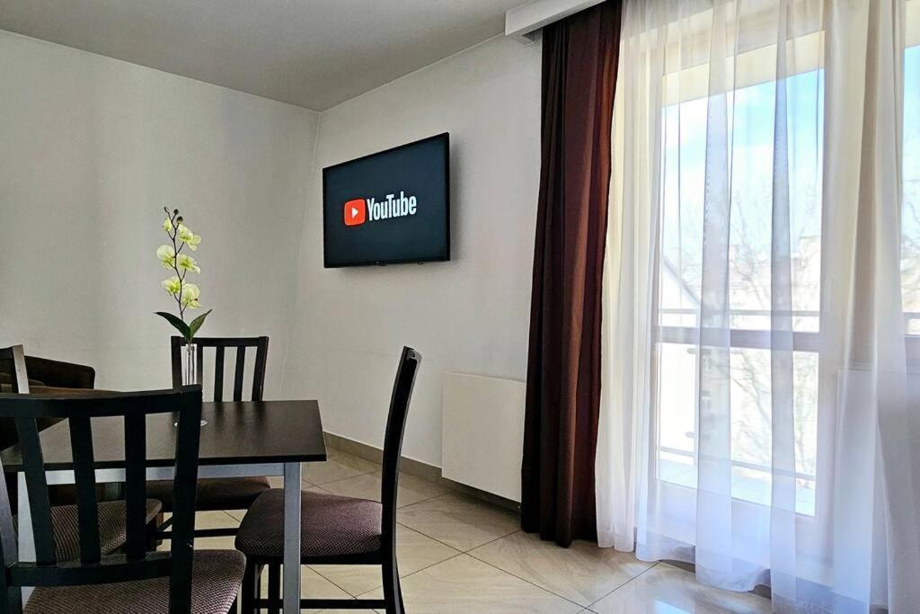 クラクフApartament Quietアパートメント エクステリア 写真